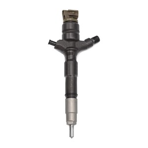 Injecteur pour TOYOTA Corolla (E110) 2.0 D-4D 90 CV - 095000–0640