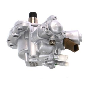 Pompe à haute pression pour AUDI A3 (8V1 / 8VK) 1.6 TDI 110 CV - 04B130755G